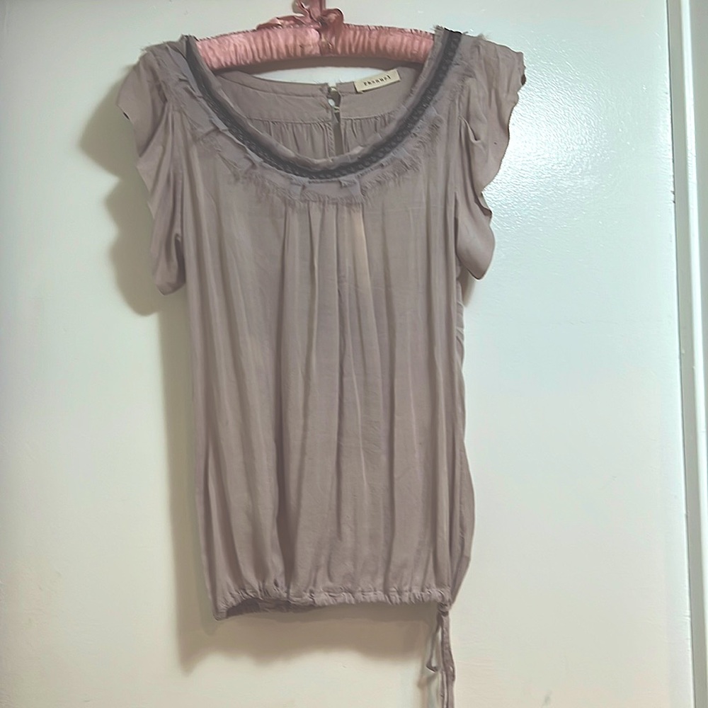 Feminine top from anthropology dusty pink